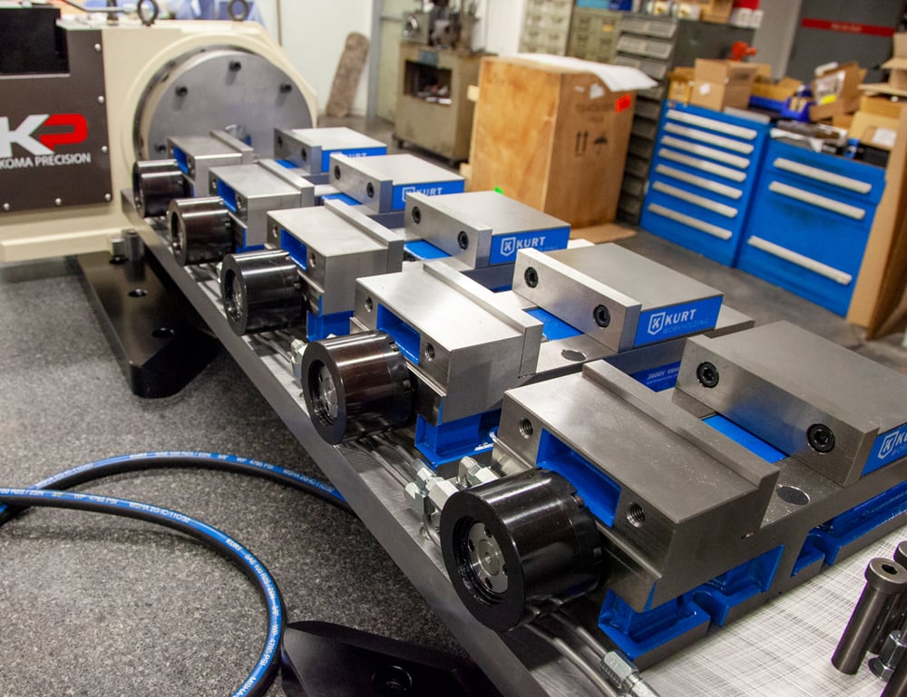 CEW_Hydraulic-Trunnion